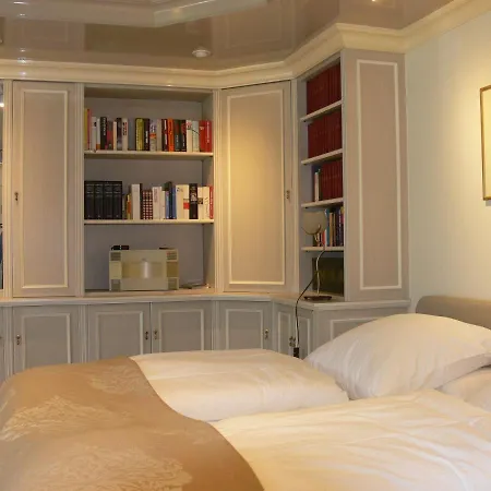Die Villa Mettmann Bed & Breakfast Mettmann