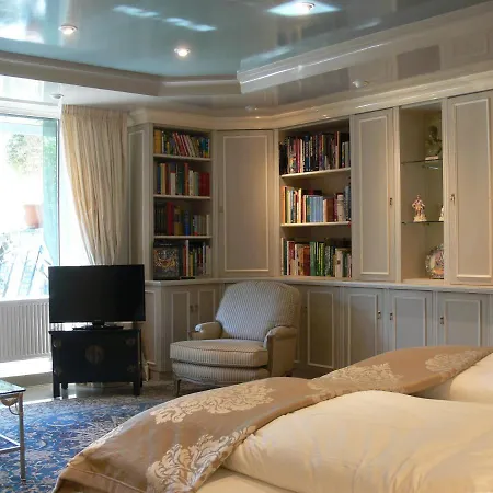 B&B Die Villa Mettmann 메트만
