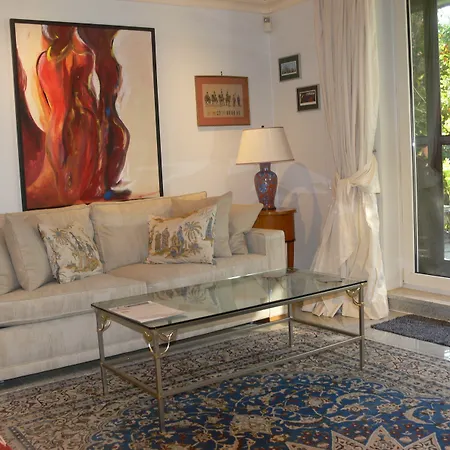 Bed & Breakfast Die Villa Mettmann 4*