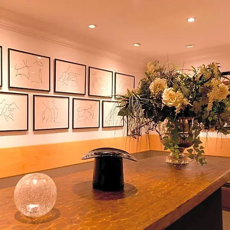 Die Villa Mettmann B&B 메트만