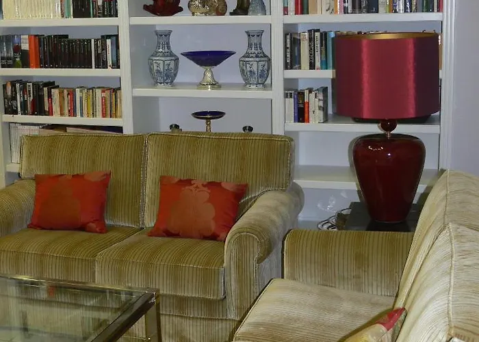 Die Villa Mettmann Bed & Breakfast