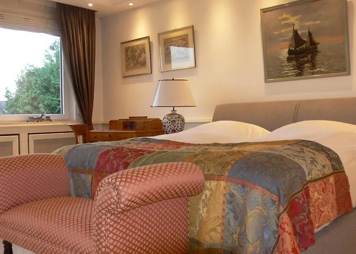 Bed & Breakfast Die Villa Mettmann 4*