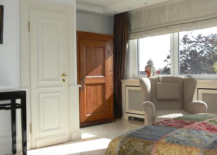 Bed & Breakfast Die Villa Mettmann