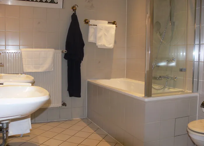 Bed & Breakfast Die Villa Mettmann 4*