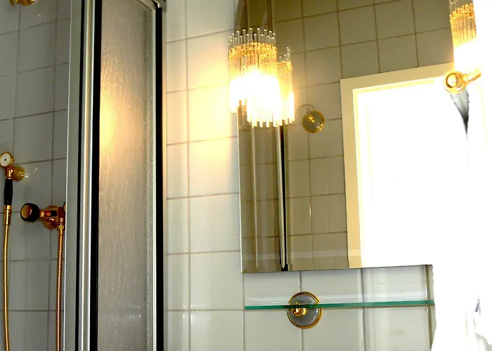 Bed & Breakfast Die Villa Mettmann 4*